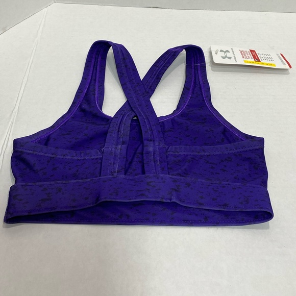 Nwt under Armour work out bra size Xs - Picture 2 of 5